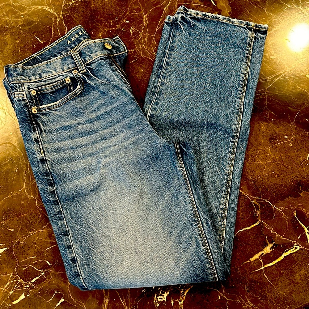 American Eagle Jean super high rise straight Jean